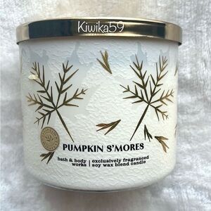 Bath & Body Works Pumpkin S’mores Candle